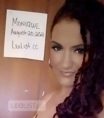 Monique Cox, 35 Caucasian/White female escort, Winnipeg